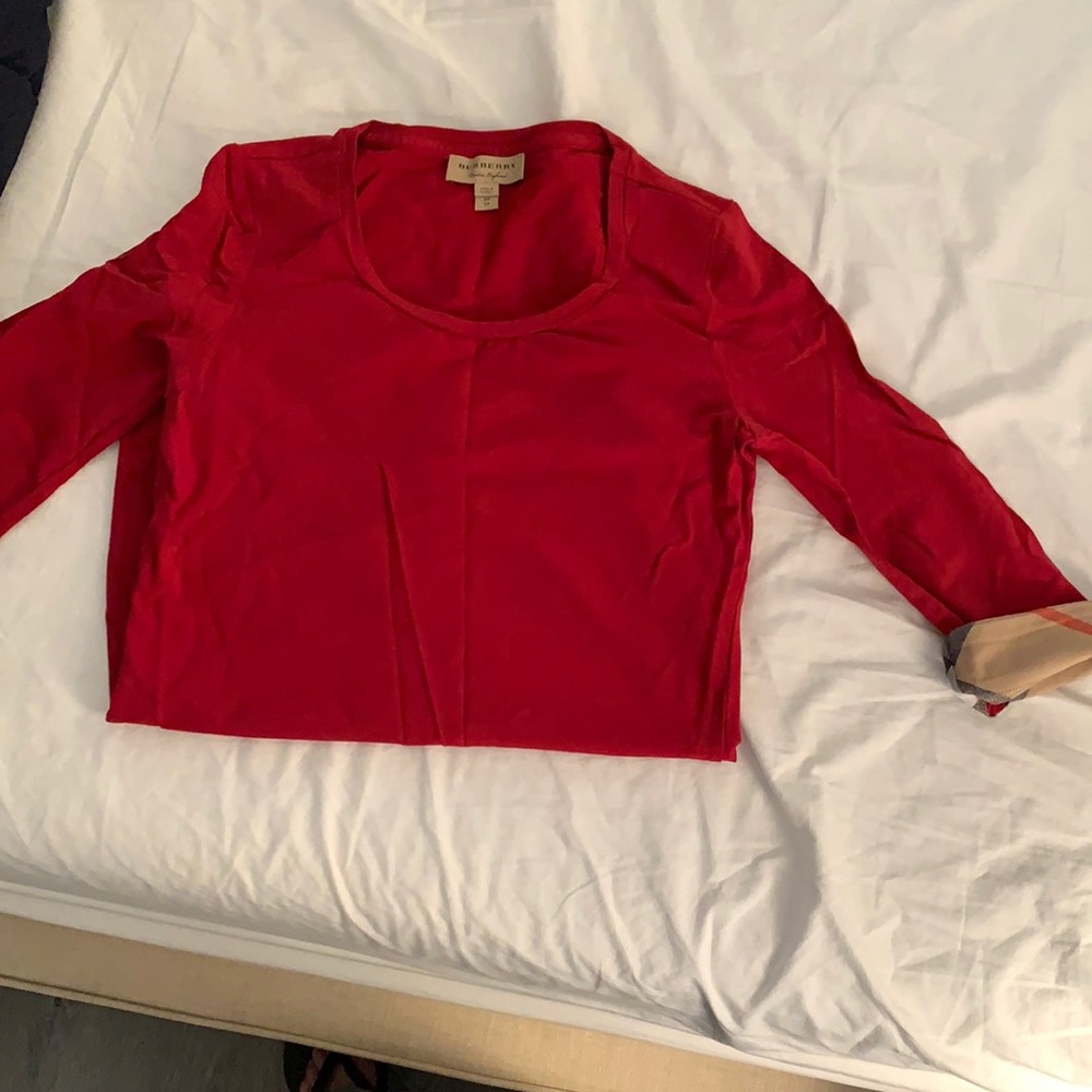 Burberry red 3/4 length top